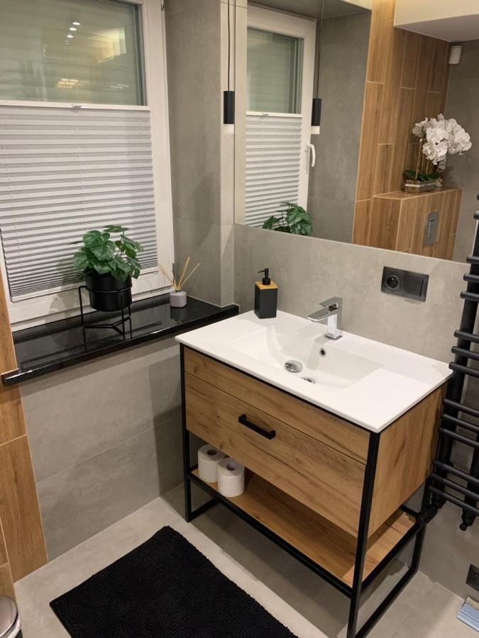 Apartment Parking Gratis 250 M Od Plazy *