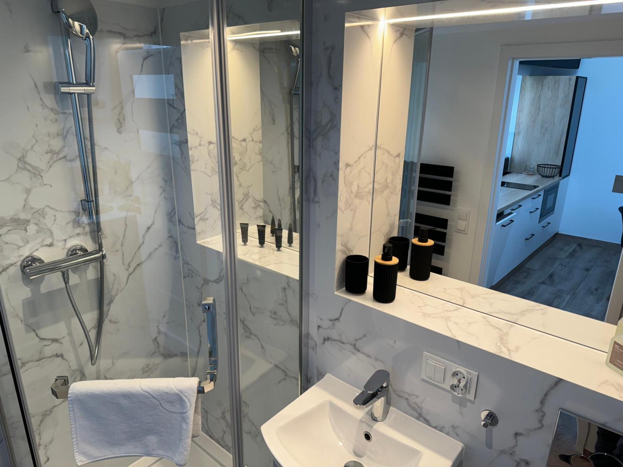 Misdroy, 250 M Od Morza , Parking Gratis Apartament